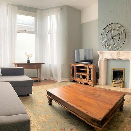 Lovely Victorian House Near Liverpool Centre Βίλα Εξωτερικό φωτογραφία